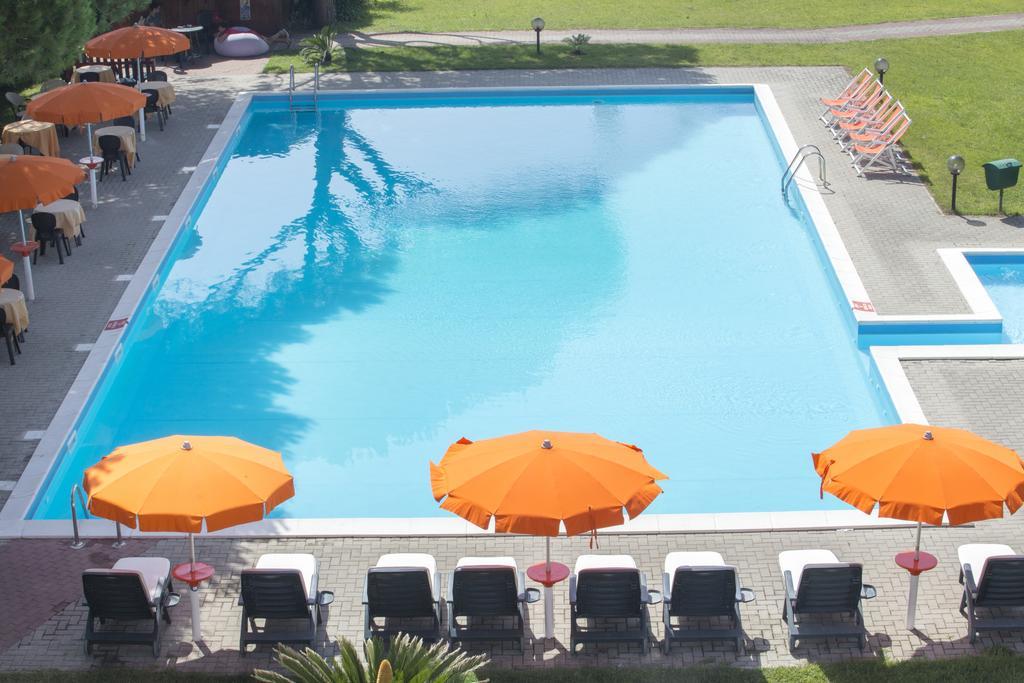 Hotel Capo Circeo Centro Benessere & Padel San Felice Circeo Exterior photo